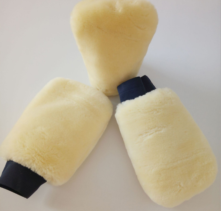 การเลียนแบบ lambskin fur car mitt